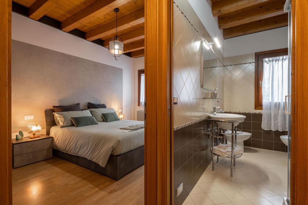 Venezia-Suite HemingwayA Pochi Passi Outlet نوفينتا دي بْيافي المظهر الخارجي الصورة