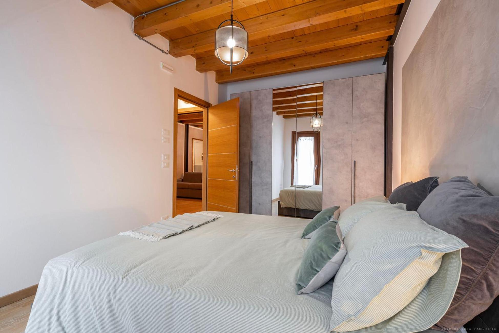 Venezia-Suite HemingwayA Pochi Passi Outlet نوفينتا دي بْيافي المظهر الخارجي الصورة